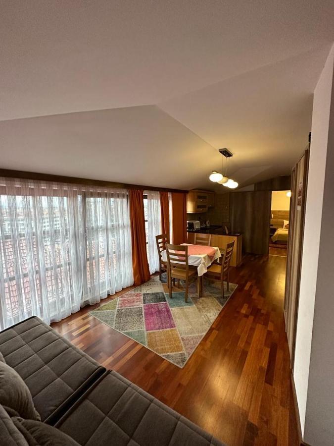 Apartments Prizreni Luaran gambar