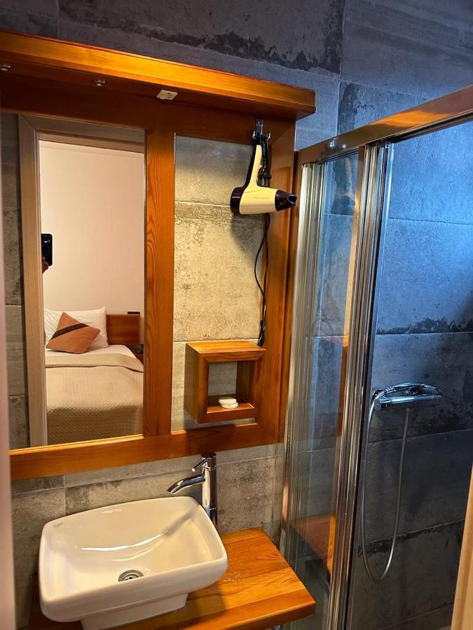 Apartments Prizreni Luaran gambar