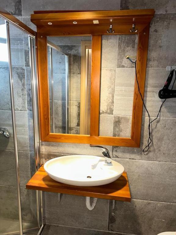 Apartments Prizreni Luaran gambar