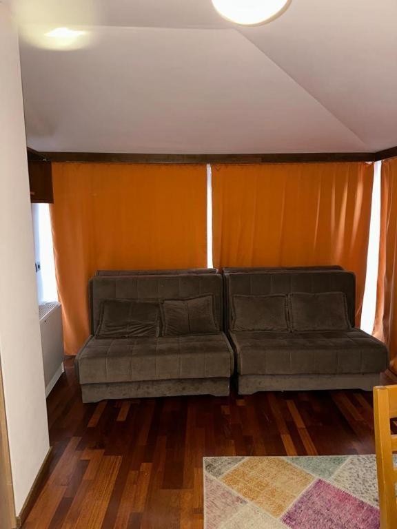 Apartments Prizreni Luaran gambar